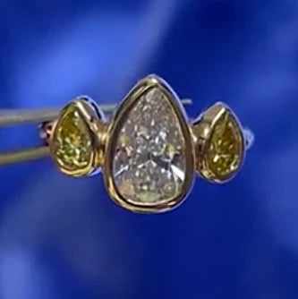 14k Yellow Gold 0.97ct FVV2 White Diamond and 0.41ct Canary Yellow Diamonds Three Stone Custom Ring Size 5