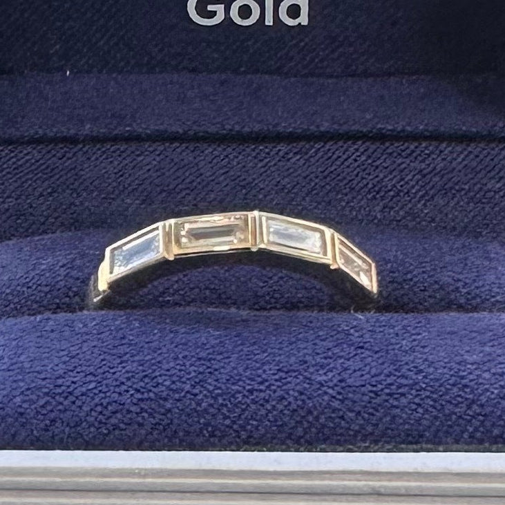14k Yellow Gold with Milgrain Bezel-horizontal-set 4pc 4x2mm Bagguette Lab Diamonds Nesting Flush Custom Ring, size 5