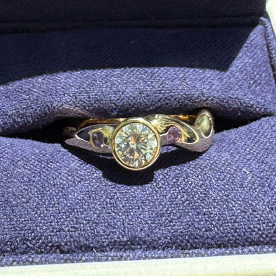 14k Yellow Gold and Bezel-low-set 5mm Round Lab Diamond with 2mm Purple Sapphires on Liquid Band Custom Ring, size 5, 6 gram