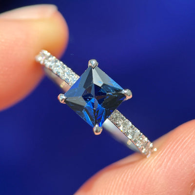 14k White gold with 1ct 6mm Princess Dark Blue Lab Sapphire with Pave Lab Diamonds Band Custom Ring, size 7.5