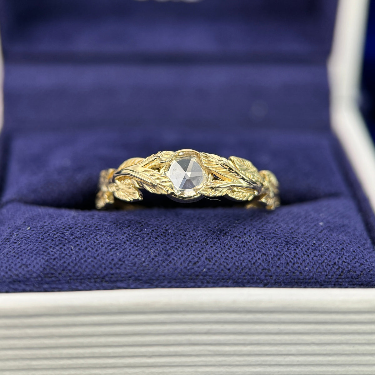 14k Yellow Gold & 0.38ct 5.4mm Natural Round Rose-cut Diamond Leaves Custom Ring