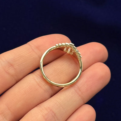 side view of the same ring