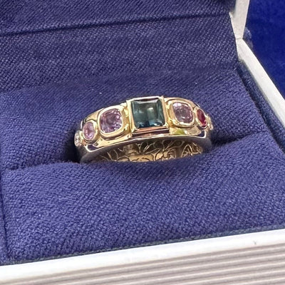 18k Yellow Gold Bezel-set 4.5mm Square Blue-Green Sapphire with 2pc ~3.5mm Cushion Lab Alexandrite and ~2.5mm Round Lab Ruby and Lab Purple Sapphire and 2pc ~2mm Round Lab Diamonds on Pothos and Orchid Engraving
